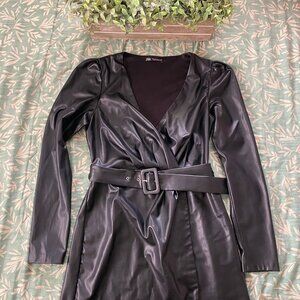 Vinil Dress